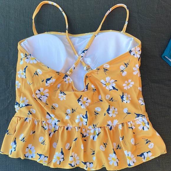 Swimsuit 2 Piece Ruffle Tummy Control Peplum Spaghetti StrapTankini Med - Picture 5 of 9